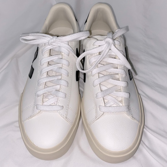 VEJA *NEW* Campo Leather Sneakers in Black -SOLD OUT EVERYWHERE! - Picture 7 of 12